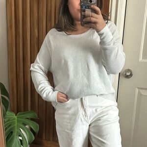 Aritzia x TNa Waffle Scoop Hem Raglan Longsleeve. Size M